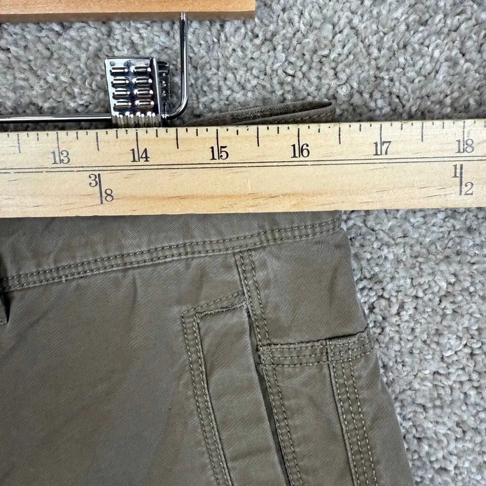 The North Face Mens Size 32 Brown Hiking Shorts Regular Fit Cotton Nylon Utility